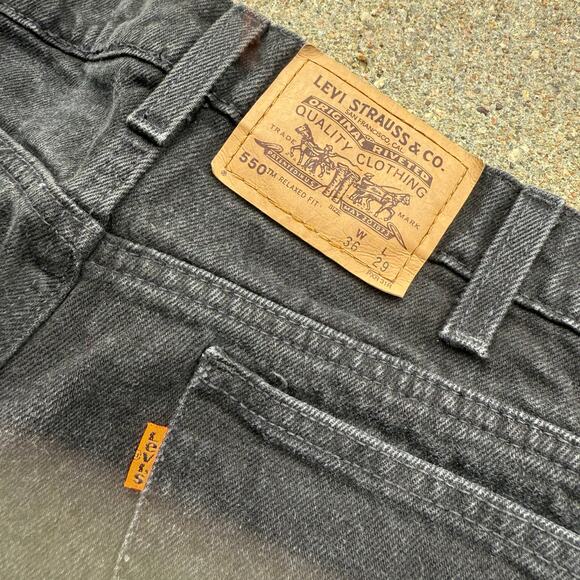 VTG 90s Levi's 550 Black Relaxed Fit Jeans Orange Tab Husky TAG 36x29 FIT 32x26 - Picture 4 of 13